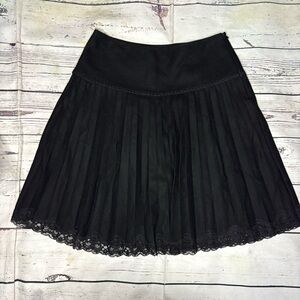 Ing Black Pleated Skater Midi Skirt